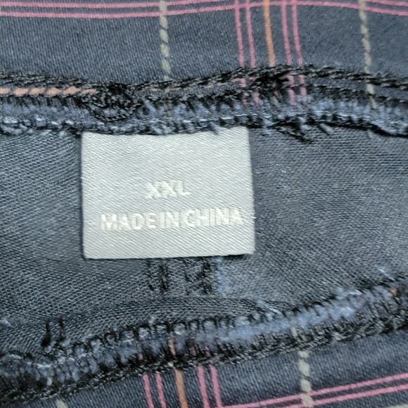 Natural Reflections Platinum Stretch Black & Red Plaid Pull-On Pants - Size XXL - Picture 8 of 9